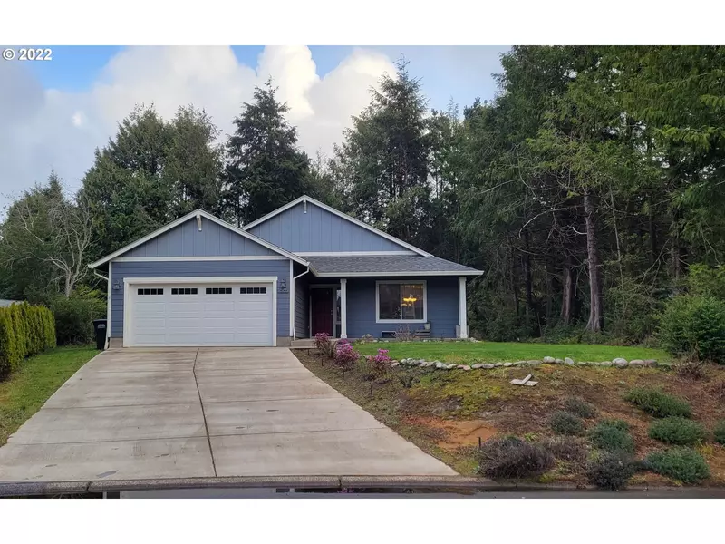 1565 SW FAIRWAY DR, Waldport, OR 97394