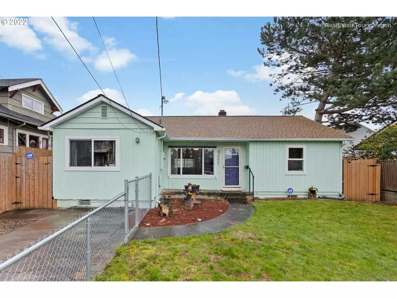 6526 N OMAHA AVE, Portland, OR 97217