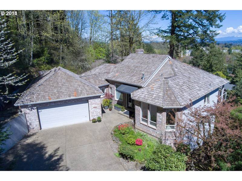 2095 RIDGE POINTE DR, Lake Oswego, OR 97034