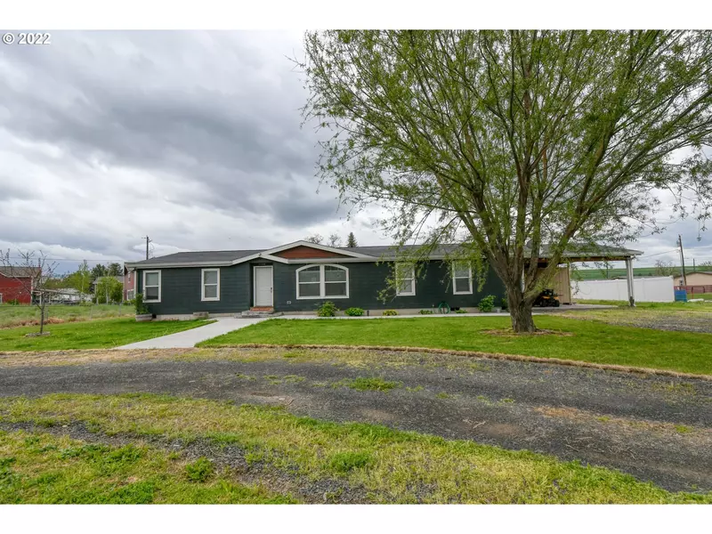 46552 HORSESHOE LN, Pendleton, OR 97801