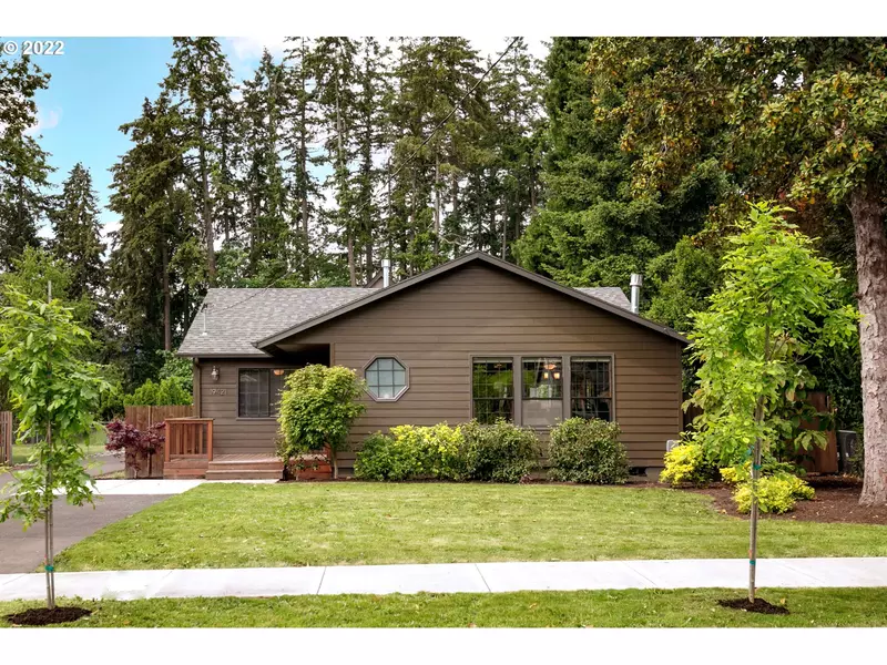 19421 SE KAY ST, Milwaukie, OR 97267