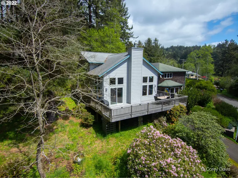 37255 SECOND ST, Manzanita, OR 97130