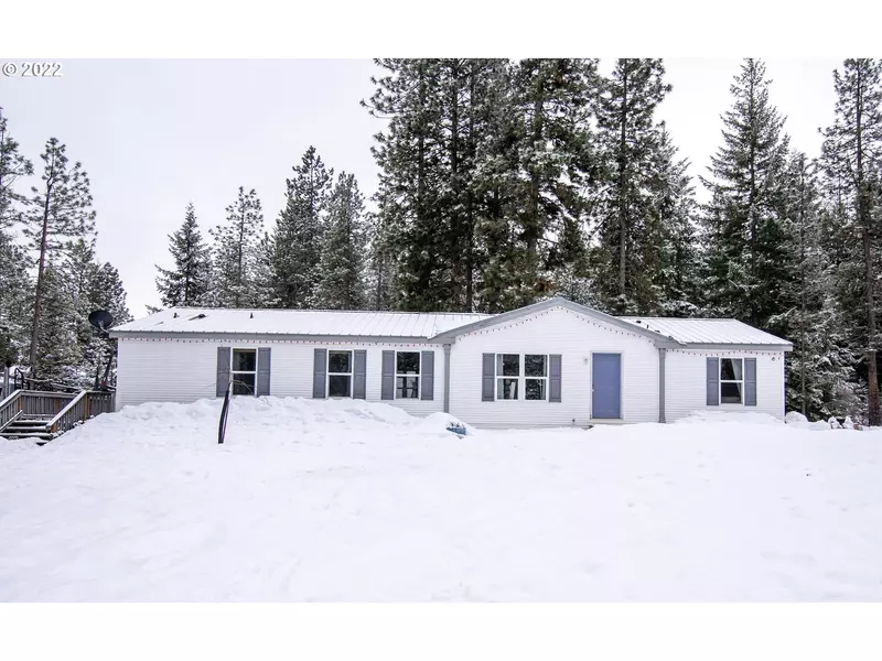 7 LYDIA LN, Trout Lake, WA 98650