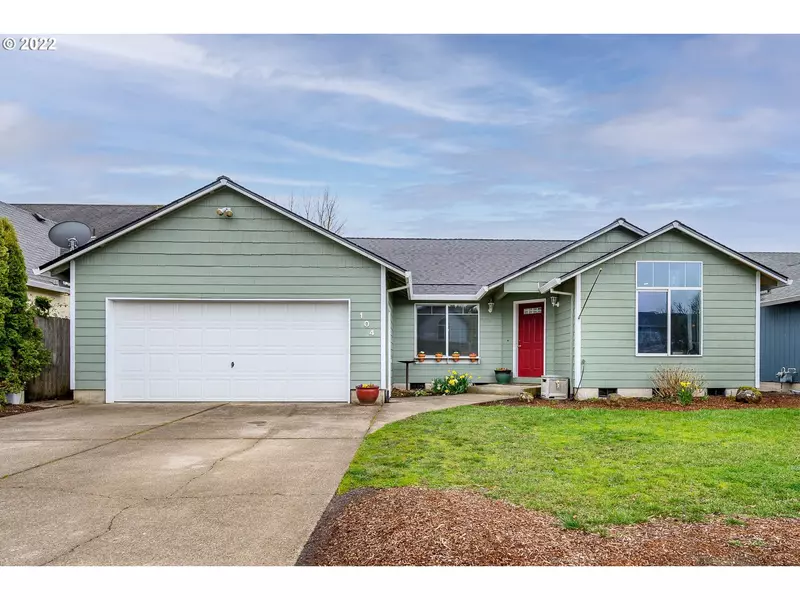 104 NE BLAIR ST, Sheridan, OR 97378