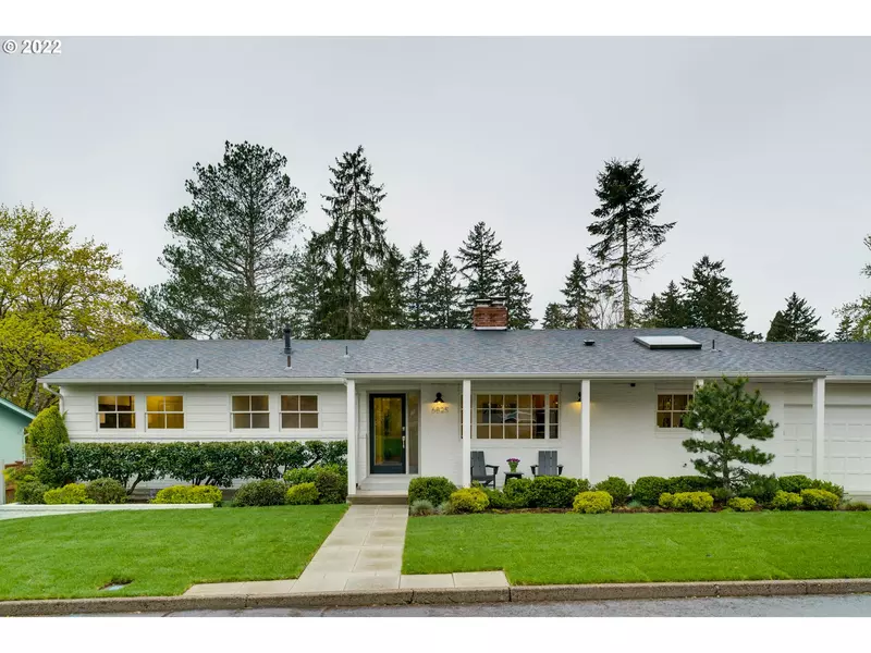 6825 SW RALEIGHWOOD WAY, Portland, OR 97225