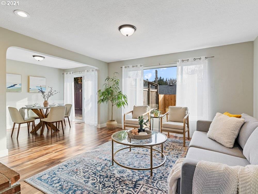 Milwaukie, OR 97222,5622 SE LLOYD ST