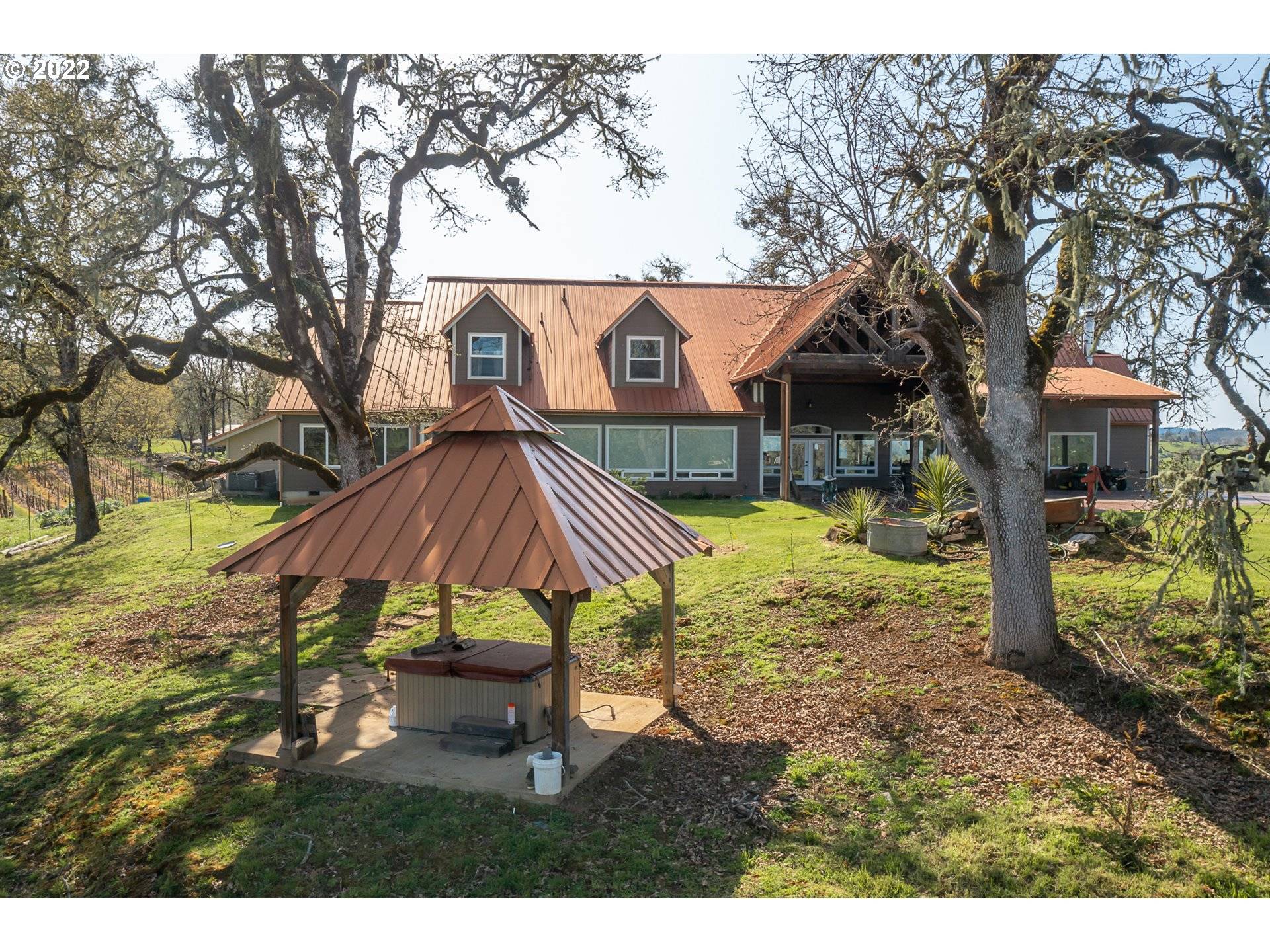 Oakland, OR 97462,2441 OLD PIONEER RD