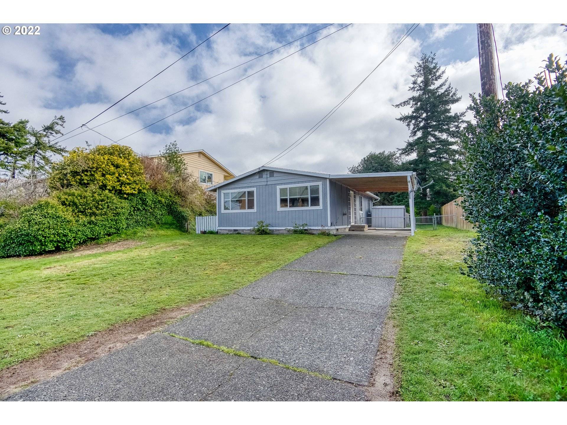 North Bend, OR 97459,1757 MONROE