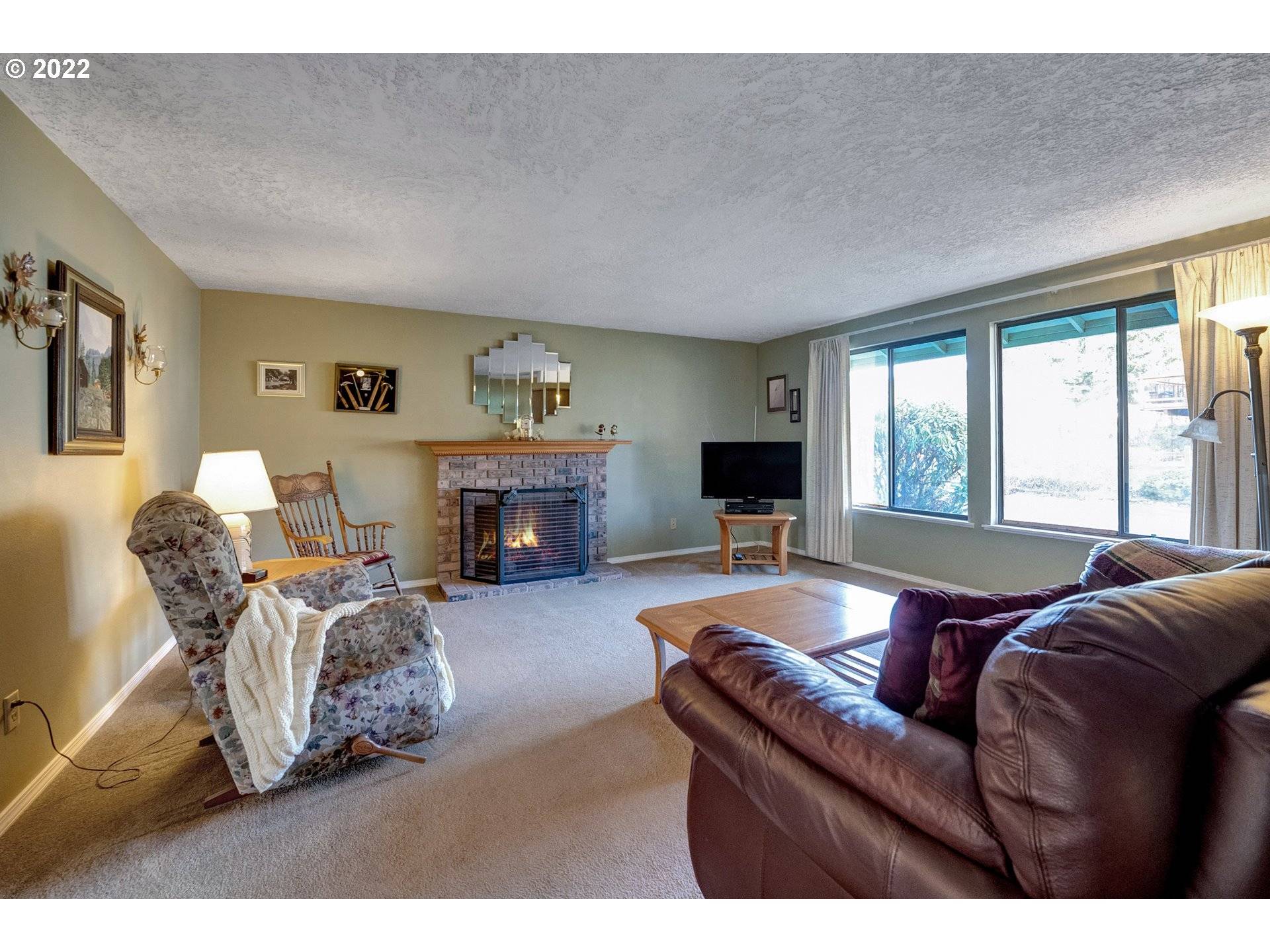 Portland, OR 97233,1411 SE 135TH AVE