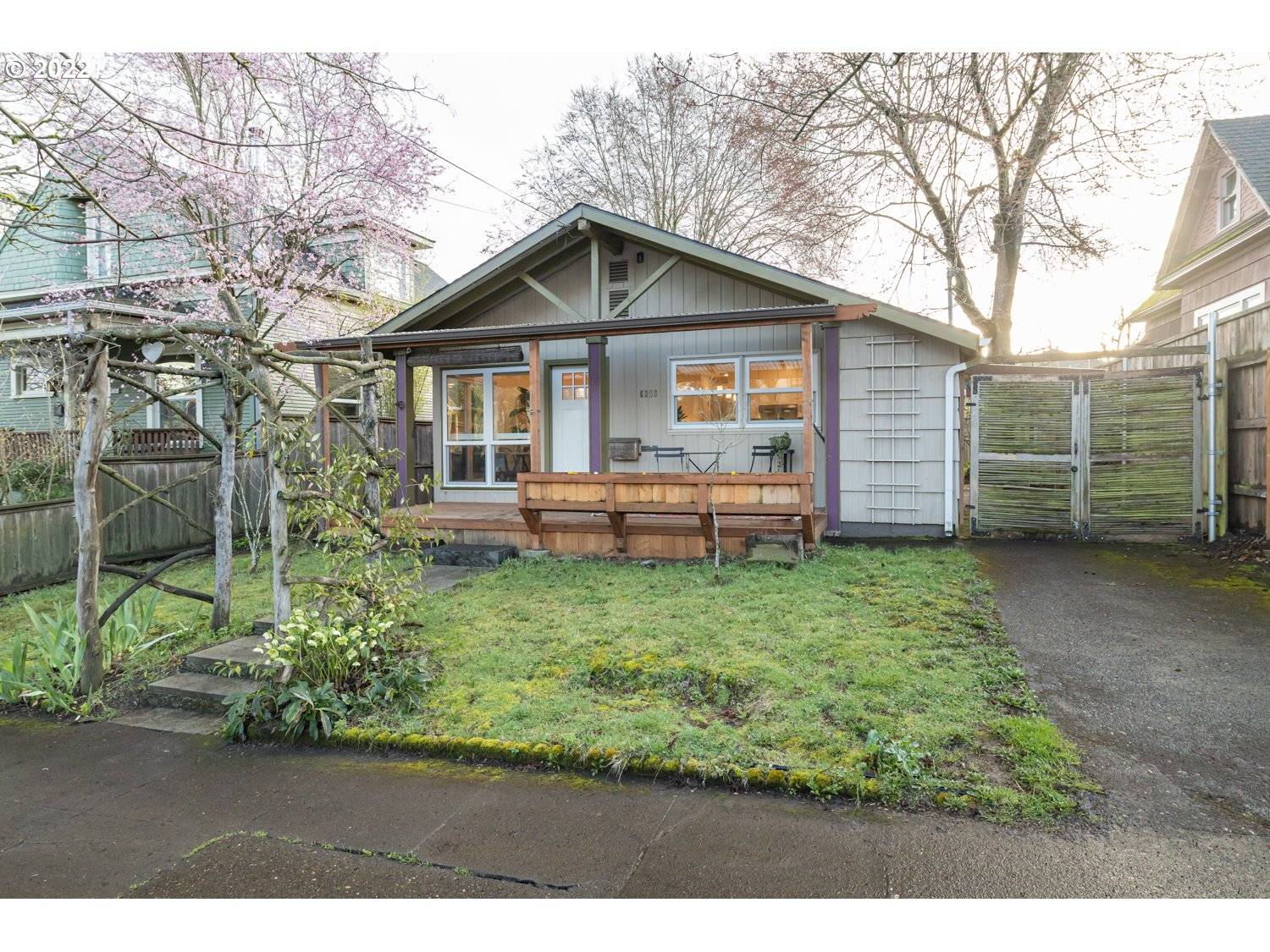 6336 NE 8TH AVE, Portland, OR 97211