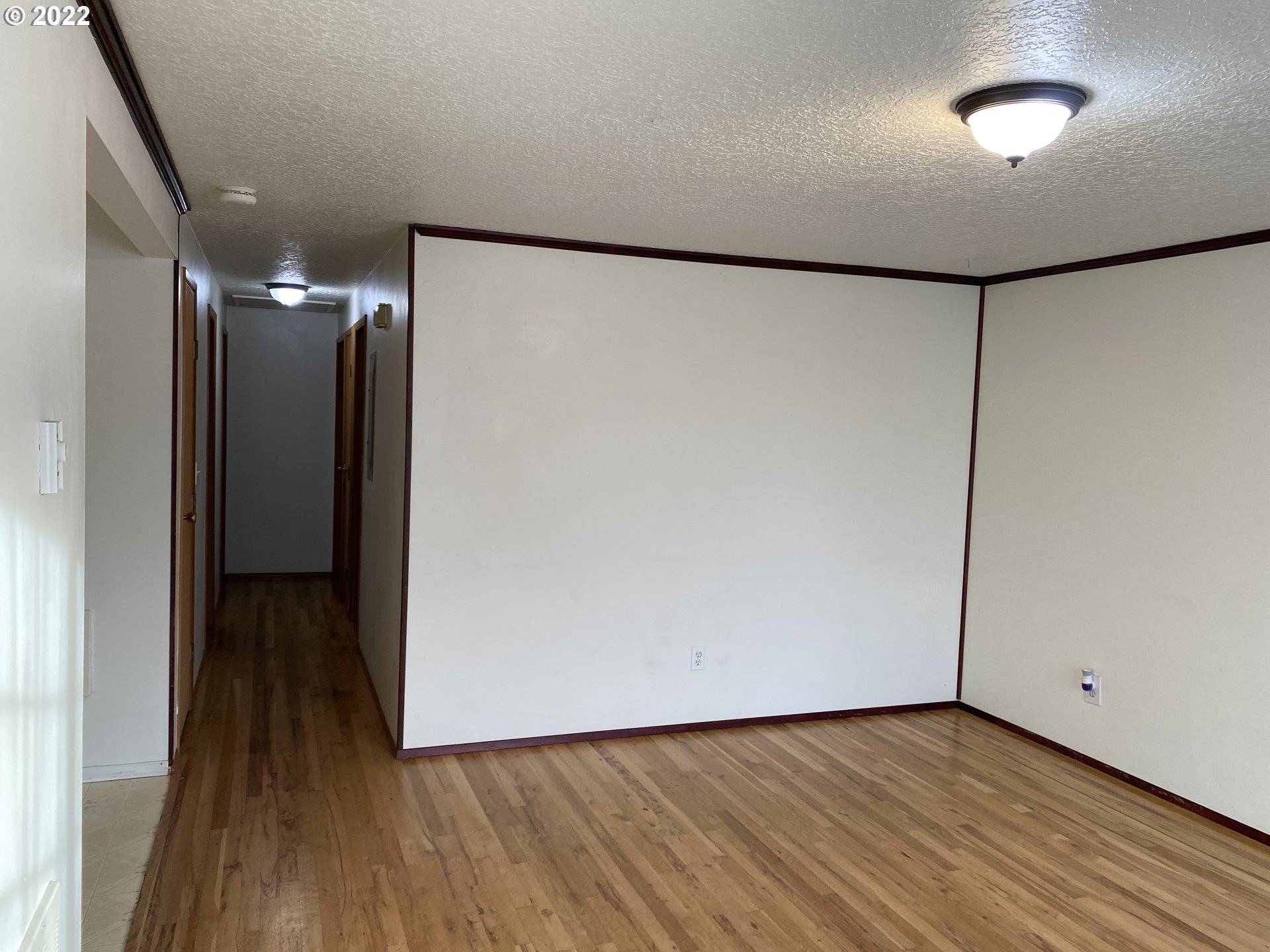 Portland, OR 97266,6712 SE 83RD AVE