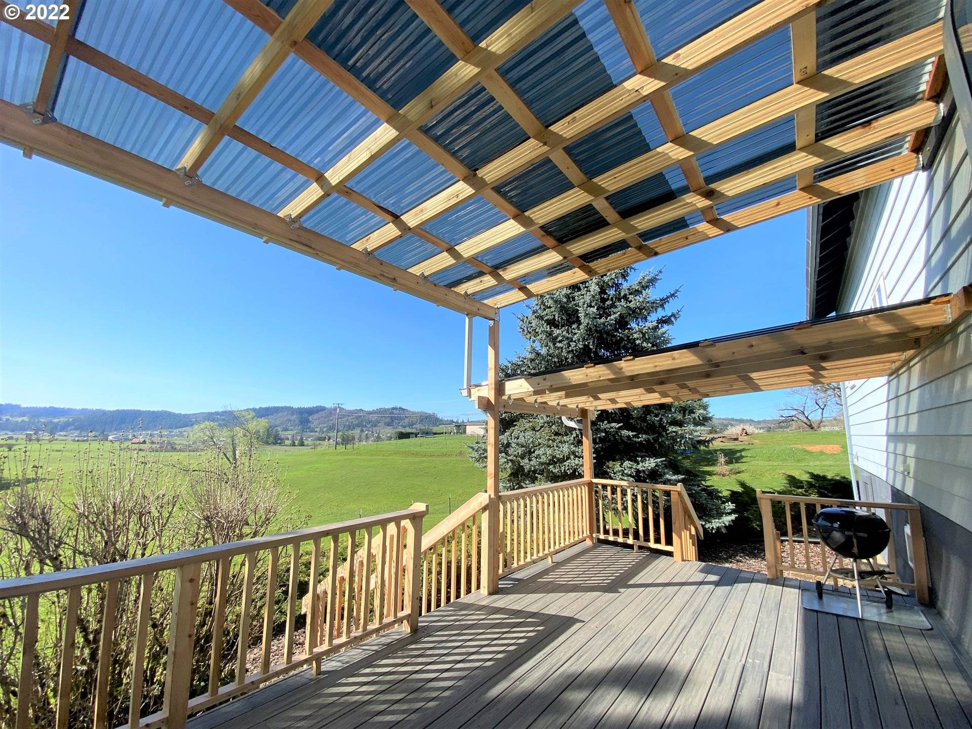 Sutherlin, OR 97479,901 PLAT B RD