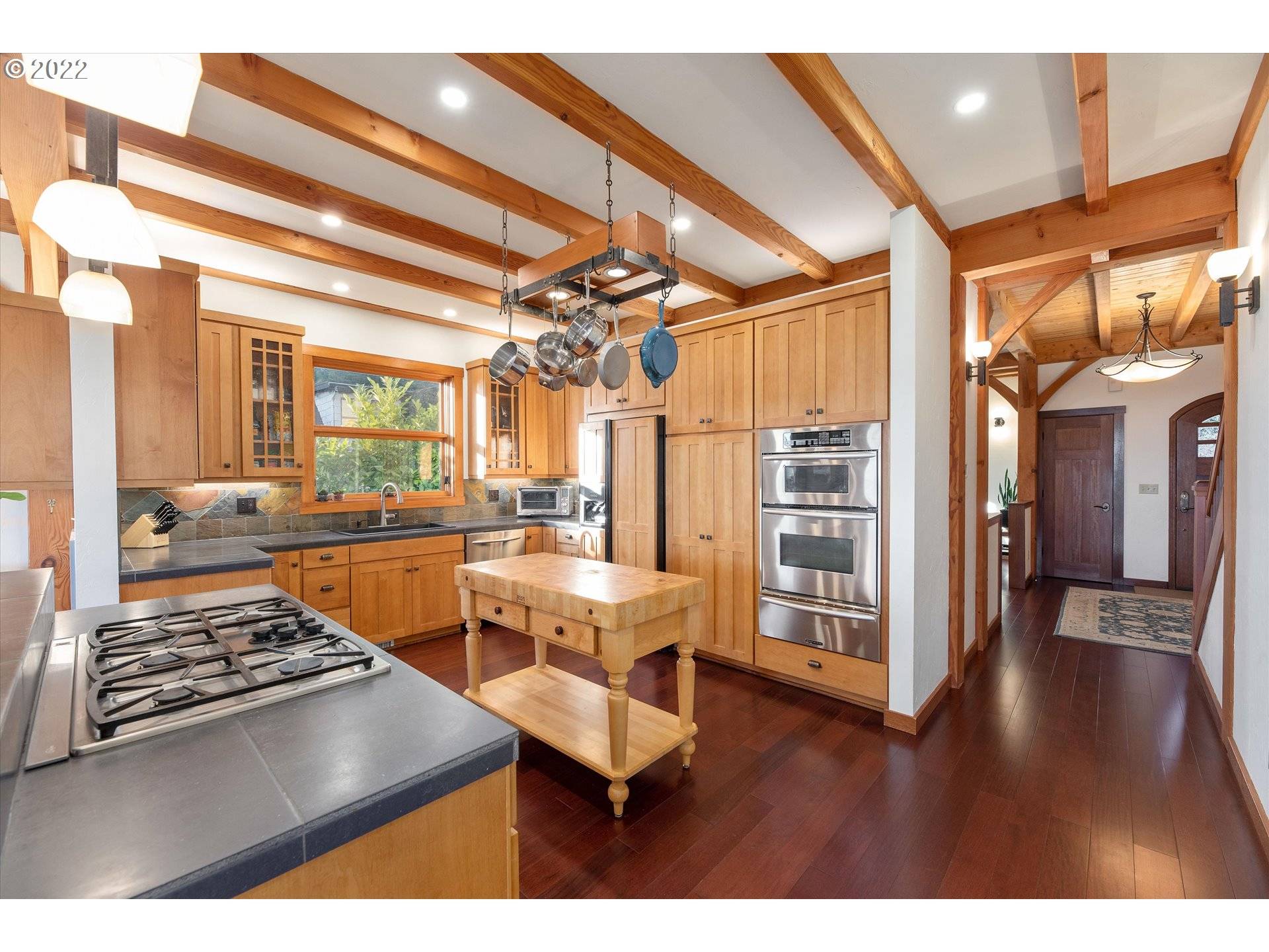 Portland, OR 97221,3804 SW GROVER ST