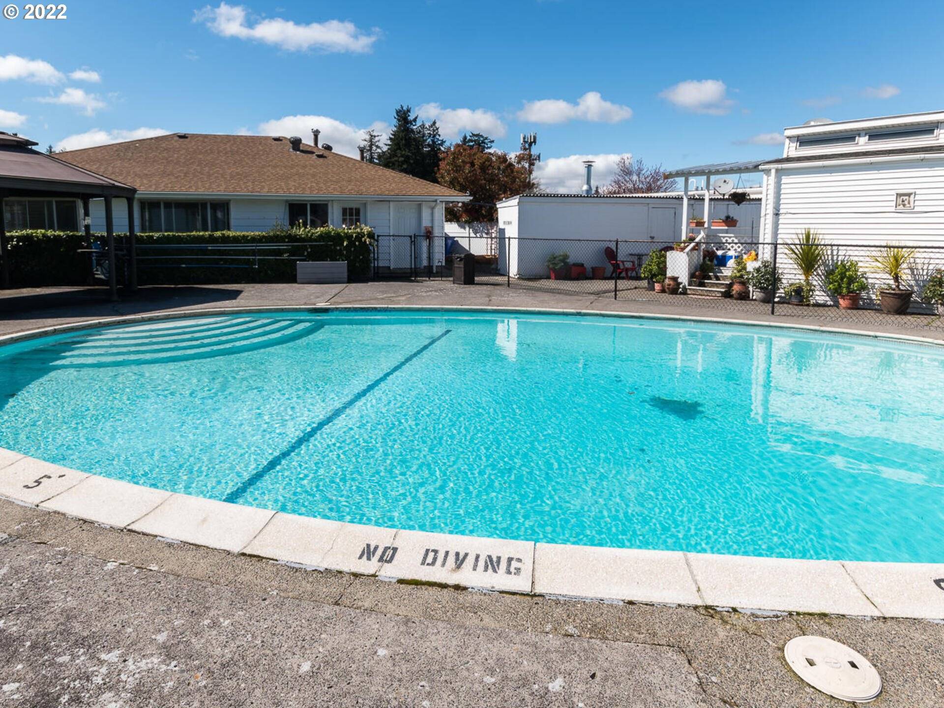 Portland, OR 97233,19776 SE STARK ST #68