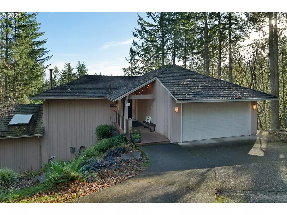 West Linn, OR 97068,2606 HILLCREST CT