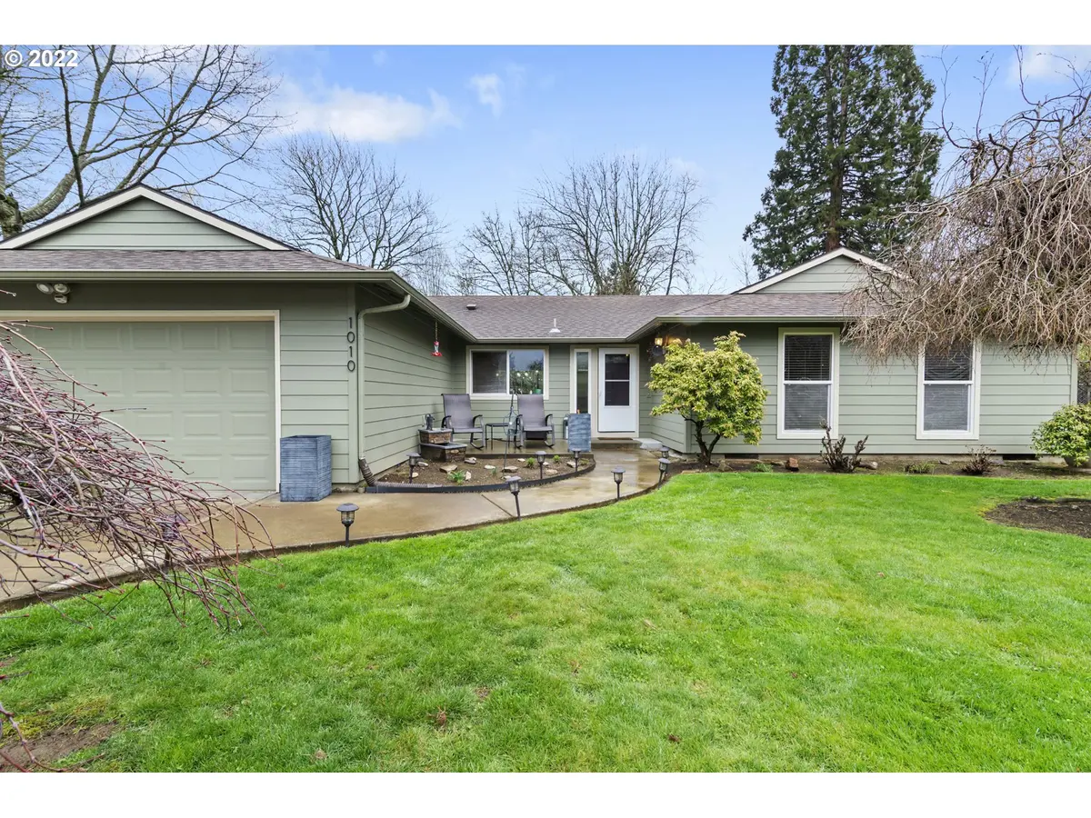 1010 SE 207TH AVE, Gresham, OR 97030