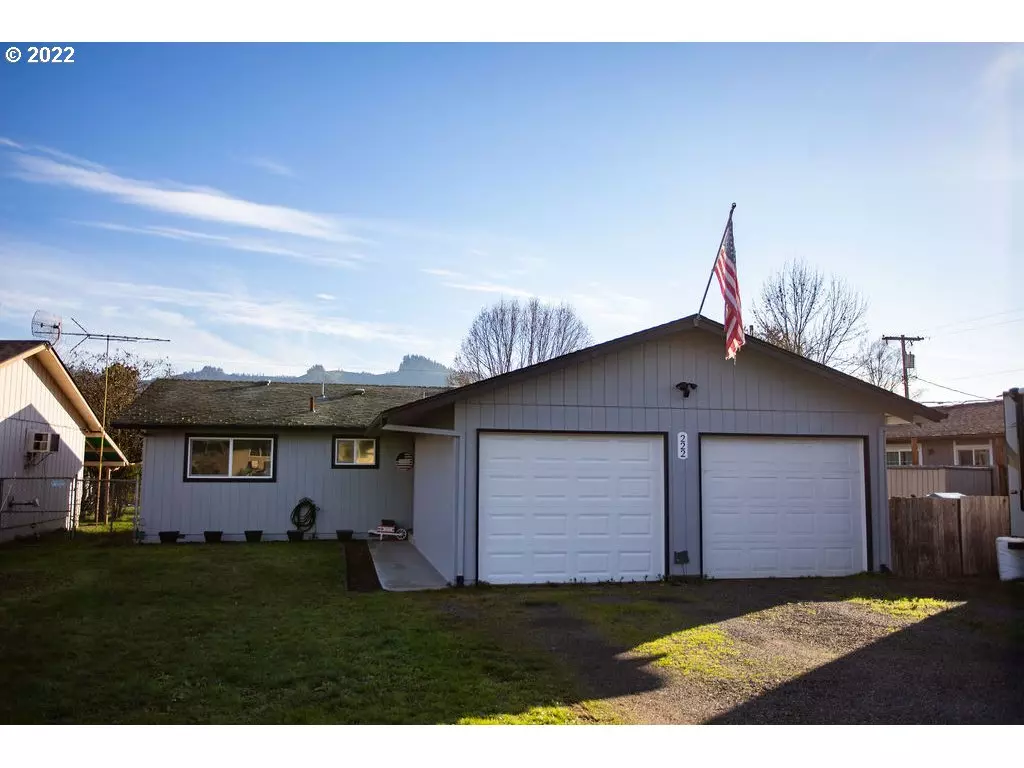 Sutherlin, OR 97479,222 E SECOND AVE