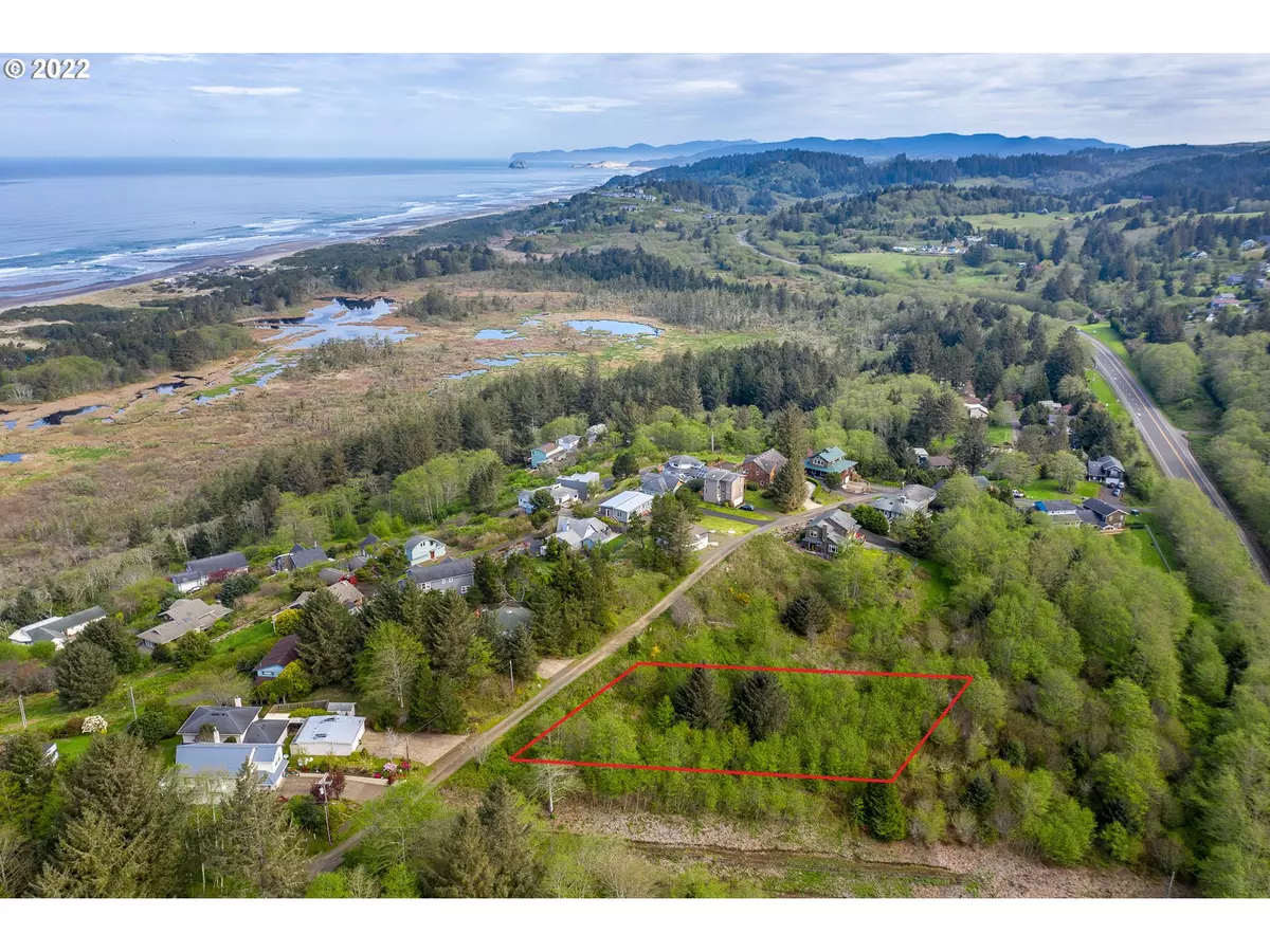 Neskowin, OR 97149,47335 HILLCREST DR