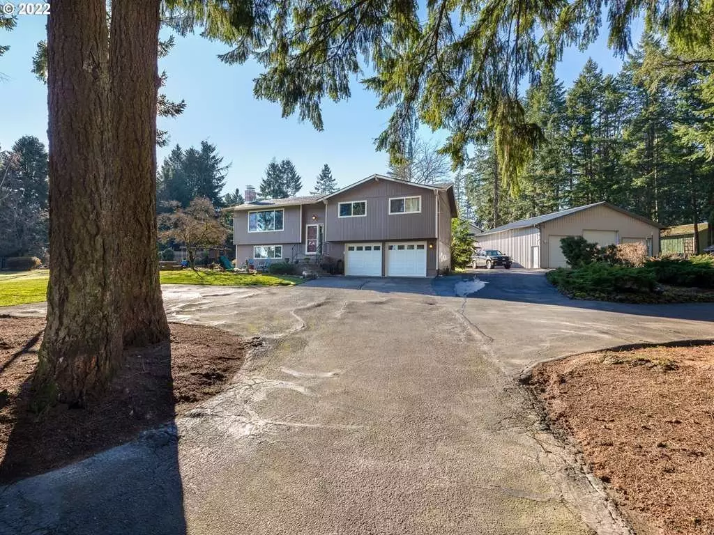 Damascus, OR 97089,22424 SE BOHNA CT