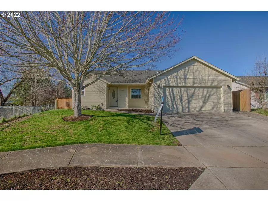 Salem, OR 97305,1729 WENDY ST NE