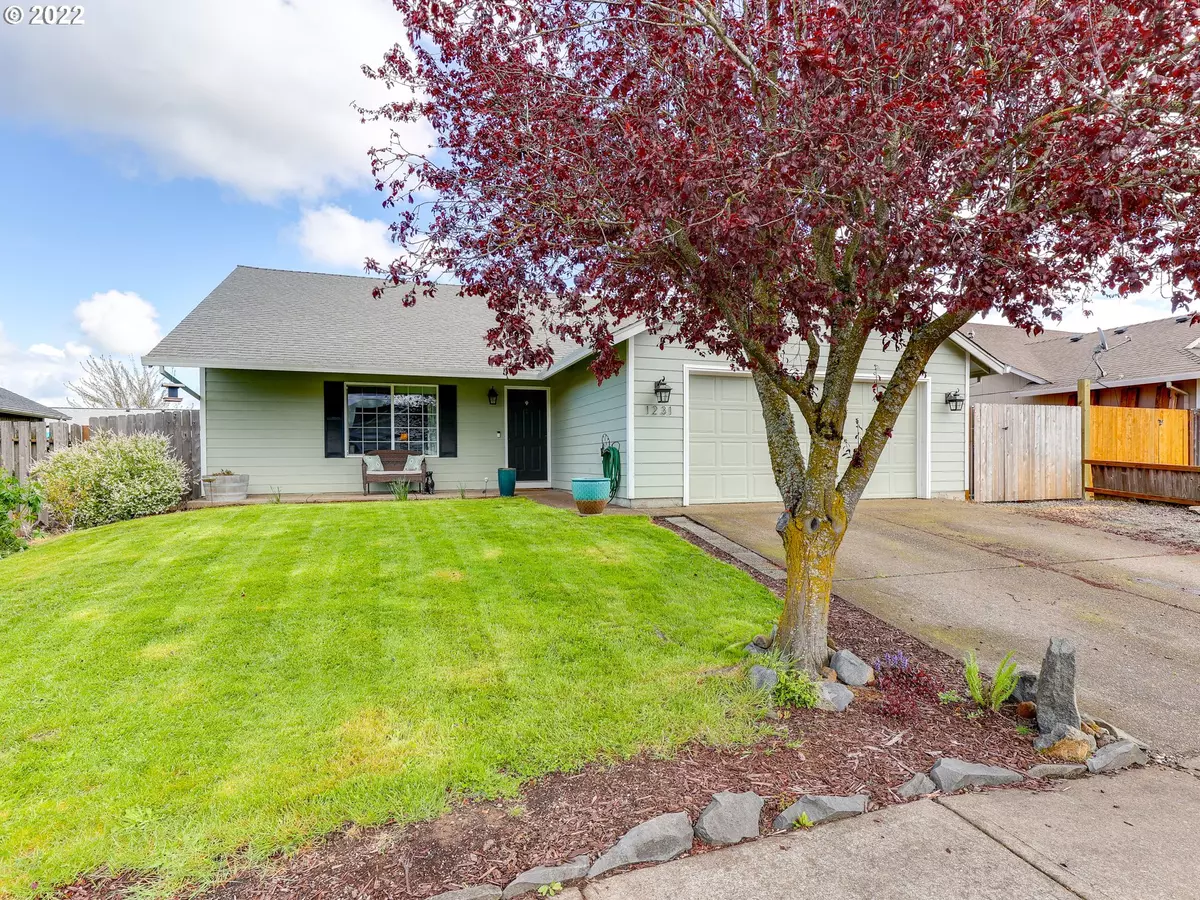 Molalla, OR 97038,1231 HOMESTEAD PL