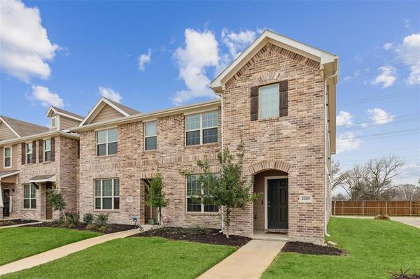 2329 Canongate Drive, Denton, TX 76207