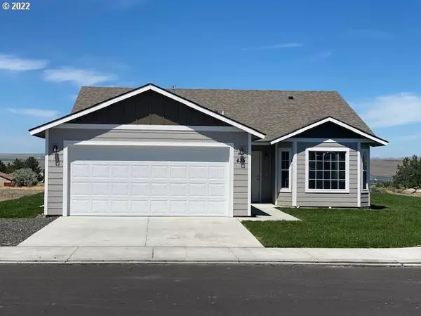 435 Cardinal PL, Umatilla, OR 97882