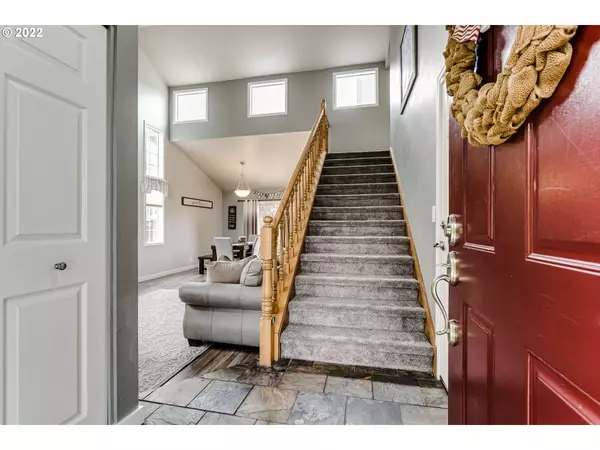 Eugene, OR 97404,3827 LANCASTER DR