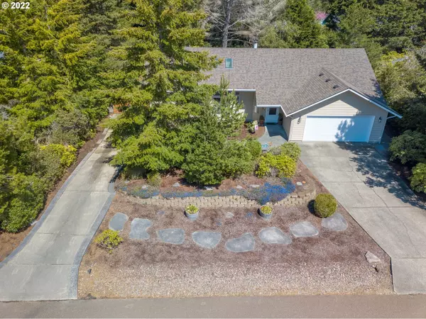 Florence, OR 97439,4951 SANDRIFT CT