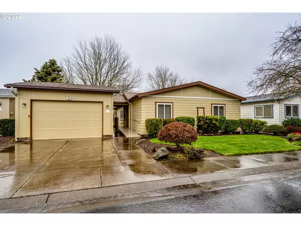 Eugene, OR 97402,4055 ROYAL AVE #SP 31