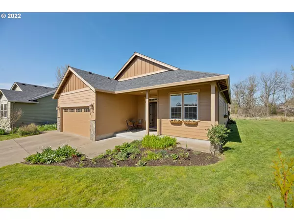 Molalla, OR 97038,803 BOSTON CT