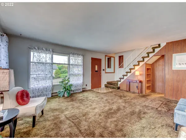 Eugene, OR 97402,1640 MCKINLEY CT