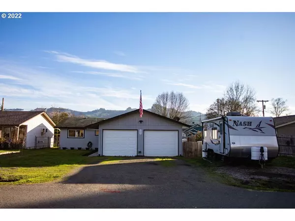 Sutherlin, OR 97479,222 E SECOND AVE