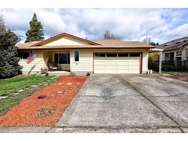 109 FRANCES ST, Molalla, OR 97038