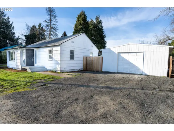 3356 ELLIOT LN, Springfield, OR 97478