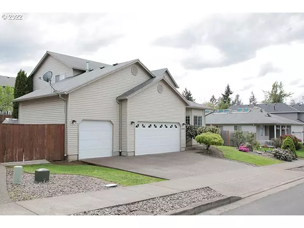 Oregon City, OR 97045,14984 SMITHFIELD DR