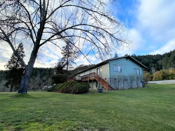 Days Creek, OR 97429,161 VIEW LN