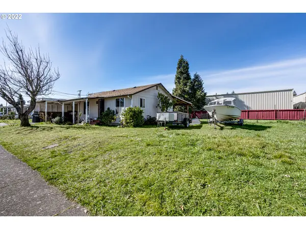 192 40TH ST, Springfield, OR 97478