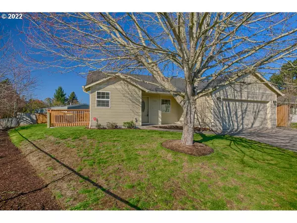 Salem, OR 97305,1729 WENDY ST NE