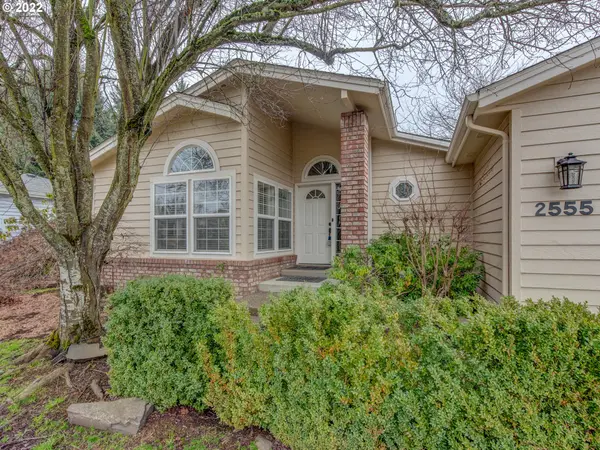 2555 Northampton, Eugene, OR 97404