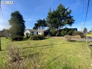 15556 OCEANVIEW DR, Brookings, OR 97415