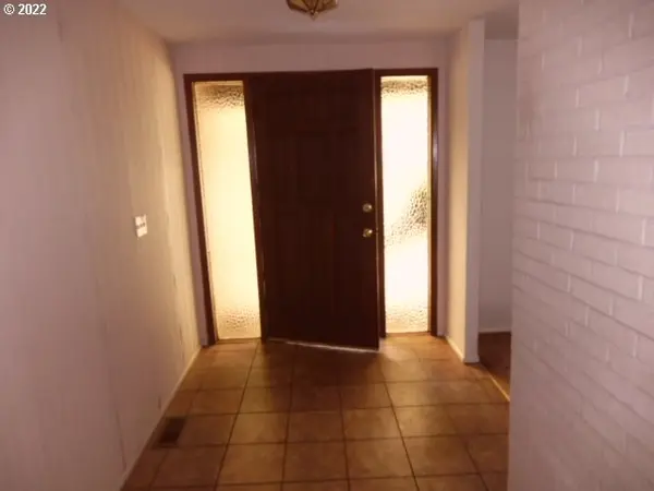 45 BRAE BURN DR, Eugene, OR 97405