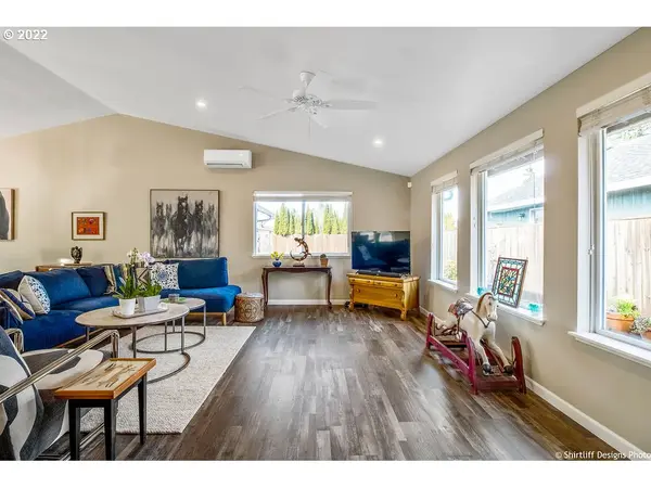 Eugene, OR 97404,3565 CASTREY ST