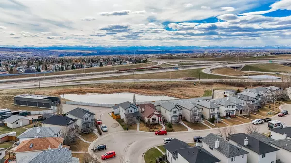 Calgary, AB T3G 5J4,87 Arbour Meadows Close NW