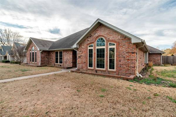 Paris, TX 75462,4110 Oleander Street