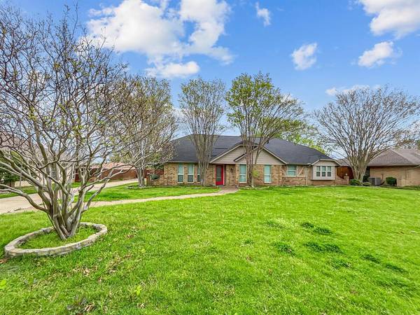 514 Willow Way, Highland Village, TX 75077