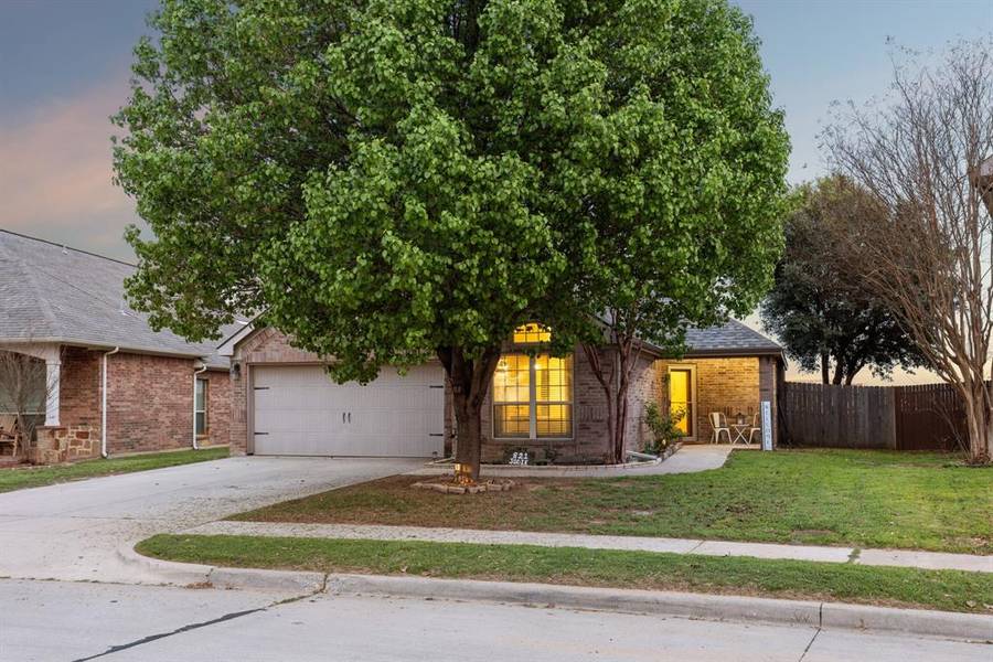 821 Jodie Drive, Weatherford, TX 76087