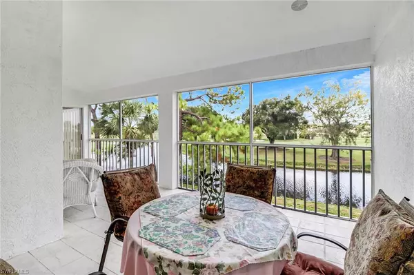 13131 Castle Harbour DR M3, Naples, FL 34110