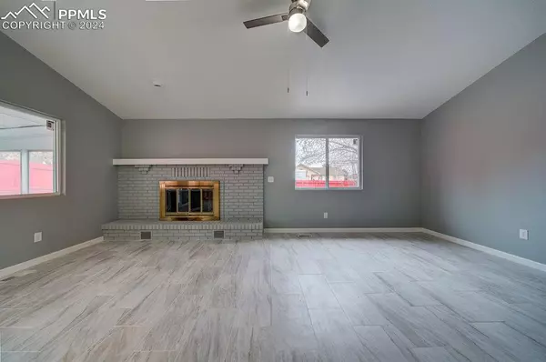 Colorado Springs, CO 80915,5604 Lantana CIR