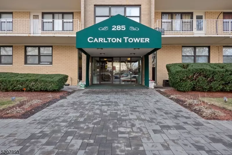 285 Aycrigg Ave #12E, Passaic City, NJ 07055